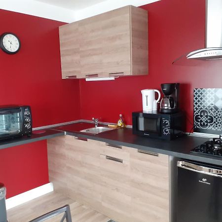 Appartement Mini Loft à Saintes Extérieur photo