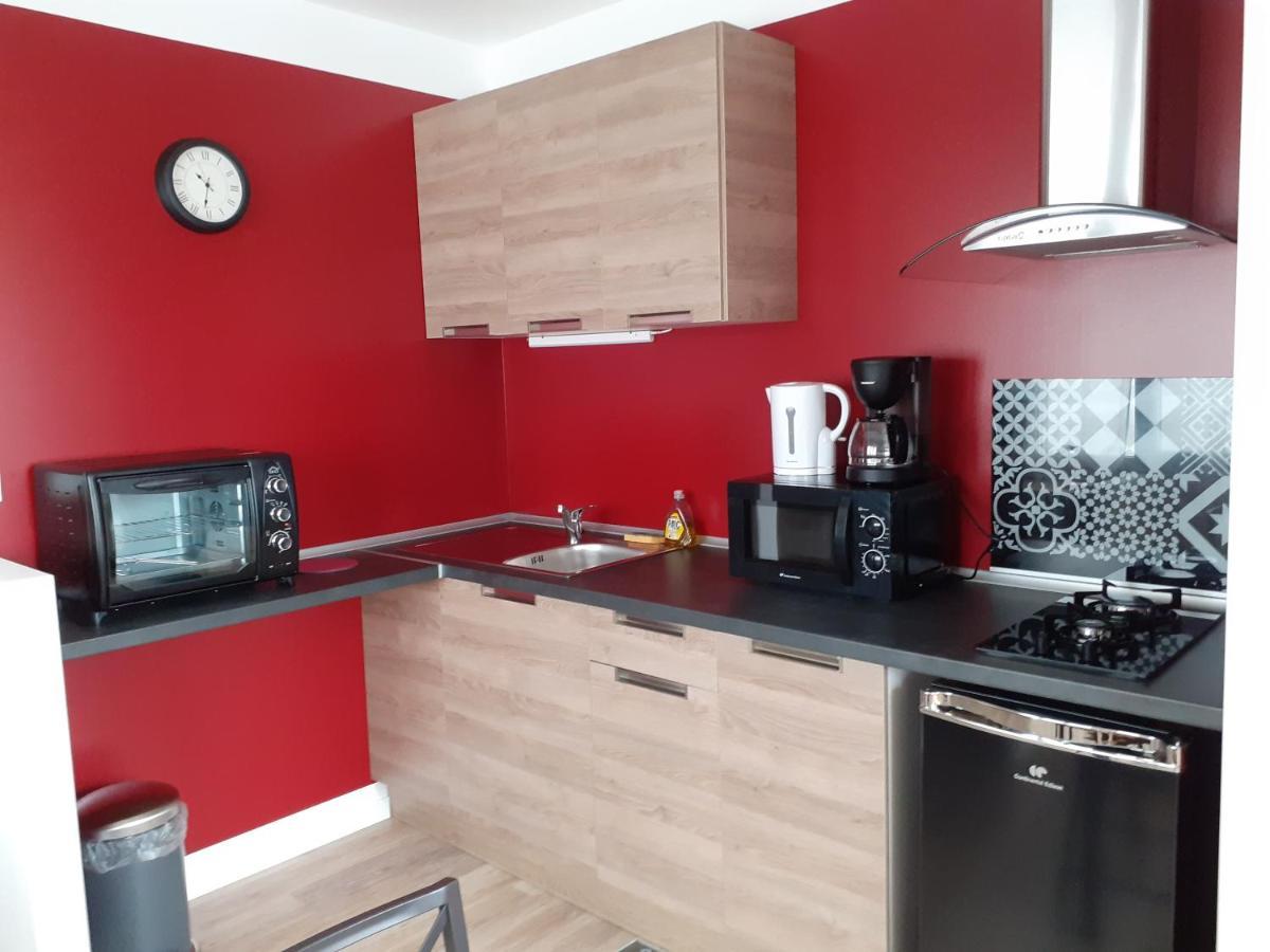 Appartement Mini Loft à Saintes Extérieur photo