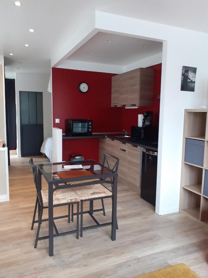 Appartement Mini Loft à Saintes Extérieur photo